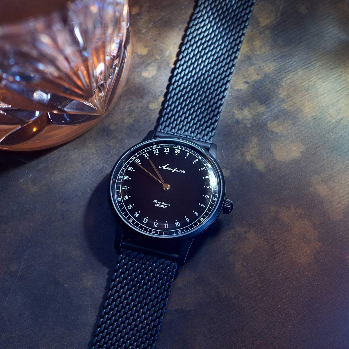 First Season 24h watch matte black mesh strap