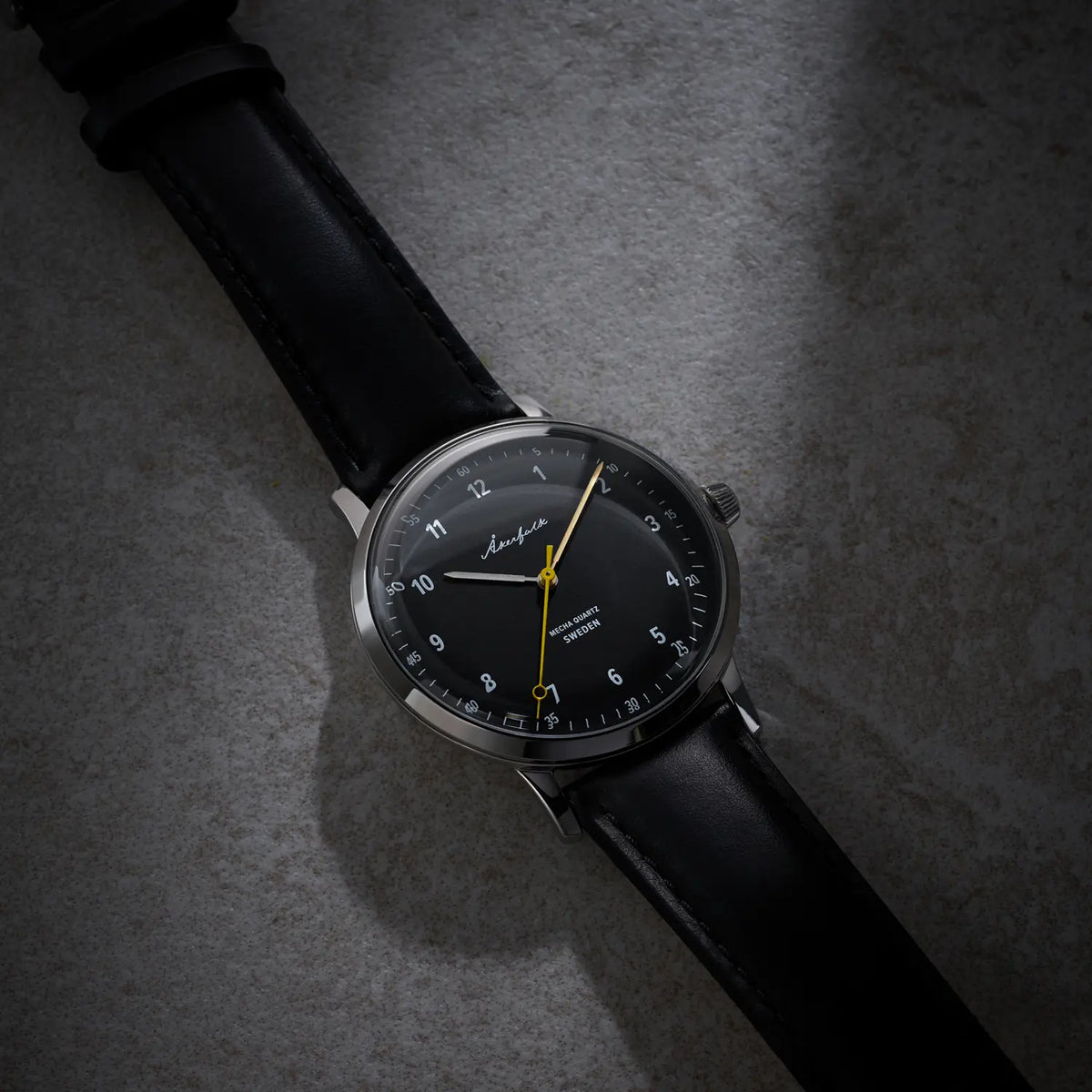 Mecha Quartz Silver, Silk Black